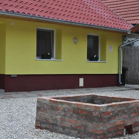Csongradi Vendegvaro Apartmanok, Szarka Haz Eksteriør billede
